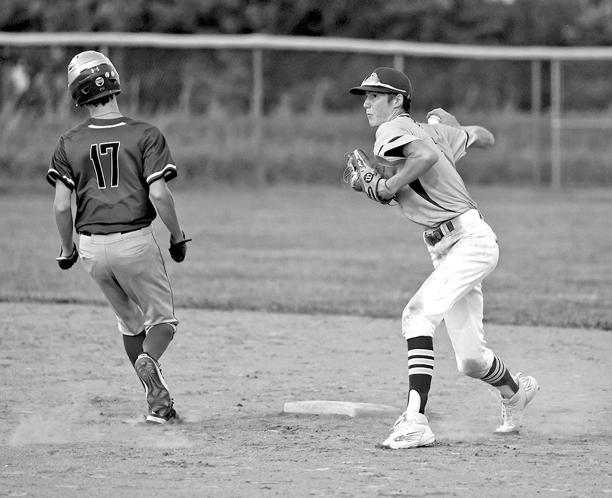 Schupp hits walk off in 10th, Pilot Grove beats Sturgeon 1110