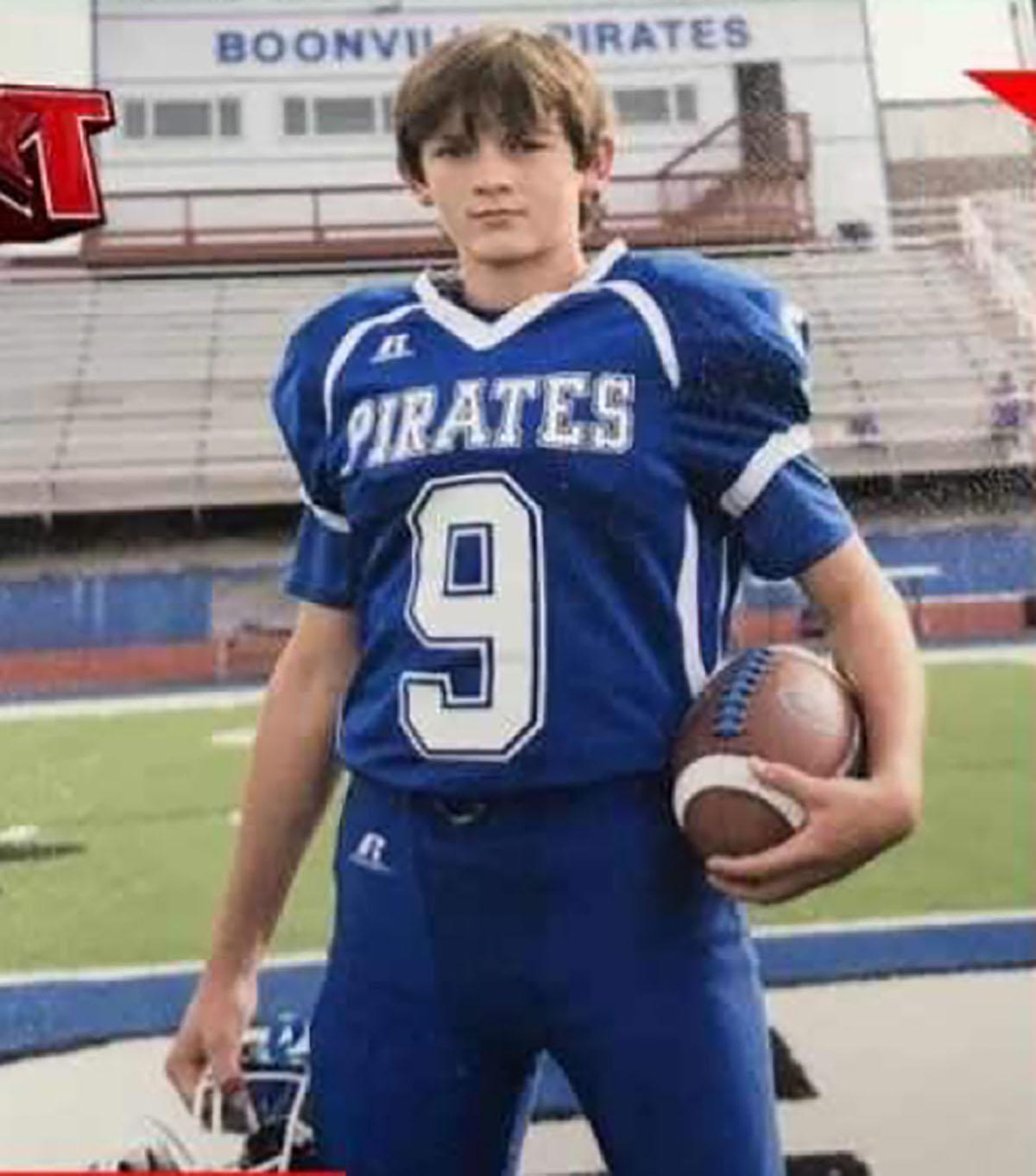 three-area-athletes-compete-in-all-star-football-game-boonville-daily